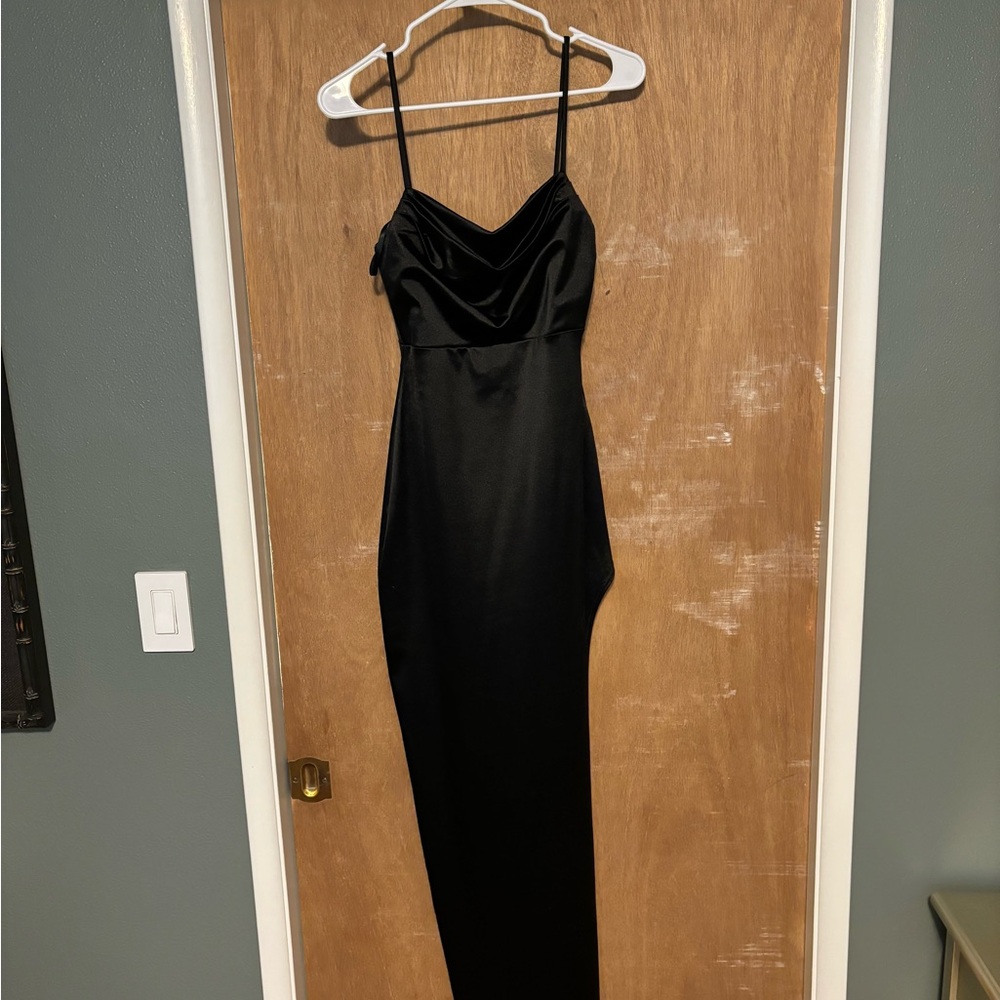 Elegant Black Evening Dress